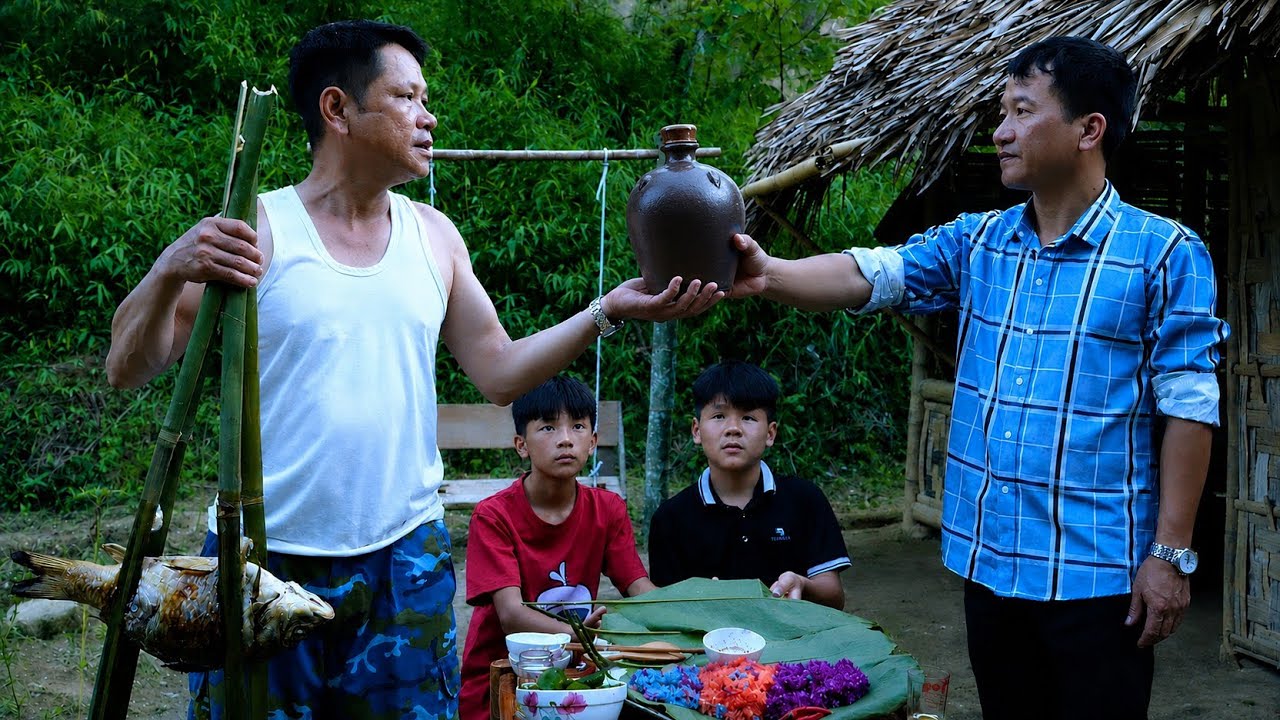 Egan was always dedicated to helping Ha Nam and brought him a rare medicine.