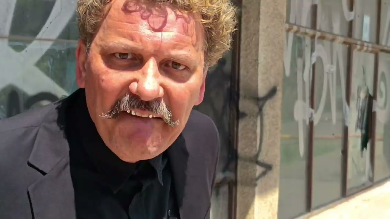 MULTIETNIČKA ATRAKCIJA -- SadoMazoMud --