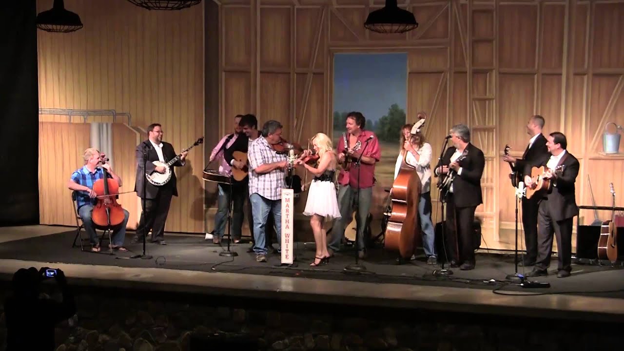 Rhonda Vincent & The Rage--& Nothin' Fancy