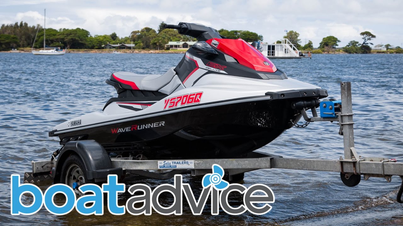 Yamaha Waverunner EX Review