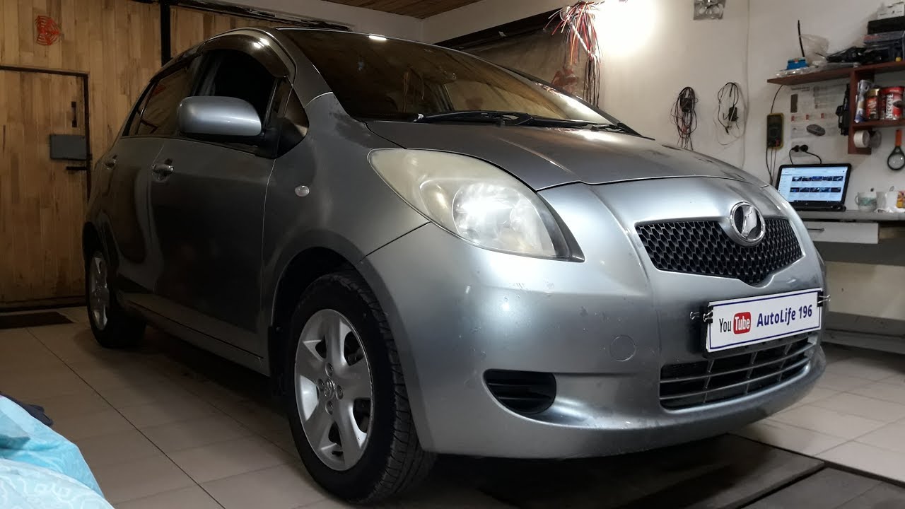 Замена магнитолы Toyota Vitz 2006г.