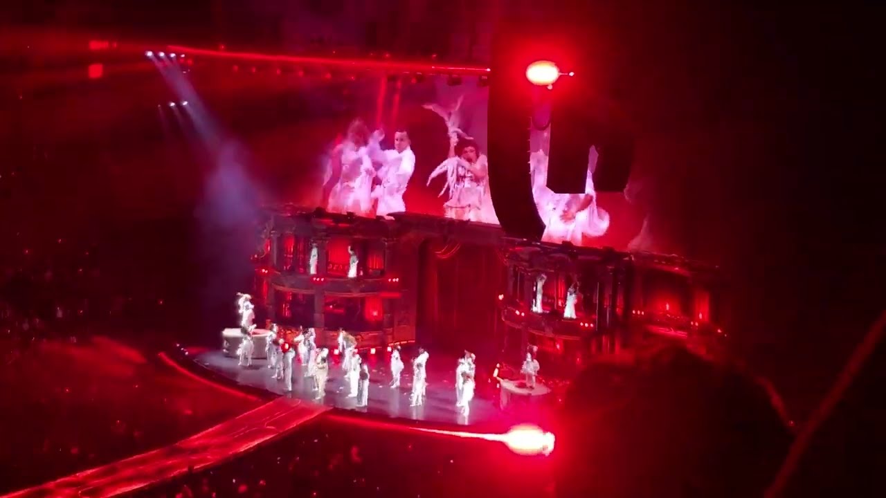Lady Gaga - Monsters Never Die Interlude/Bad Romance [MAYHEM BALL TORONTO N2]