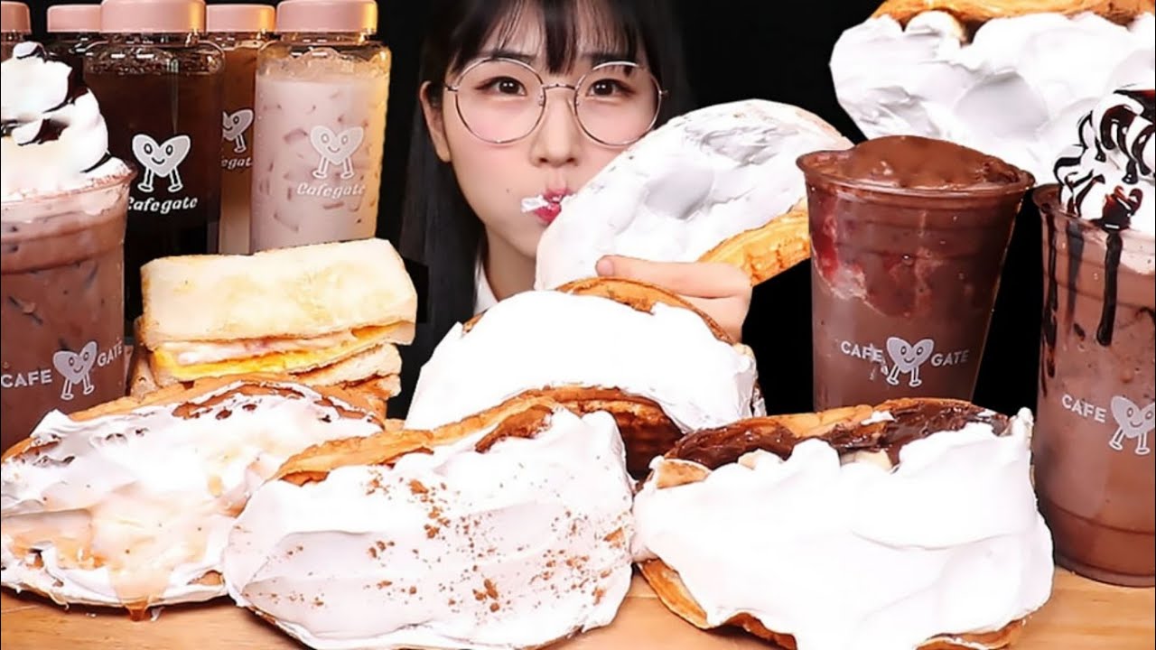 ASMR 크림폭탄 와플, 생초코딸기팝핑스타, 자바칩프라페, 리얼초코라떼, 누텔라토스트 누텔라 로투스 카페게이트 와플 디저트 먹방 CREAM WAFFLE MUKBANG EATING