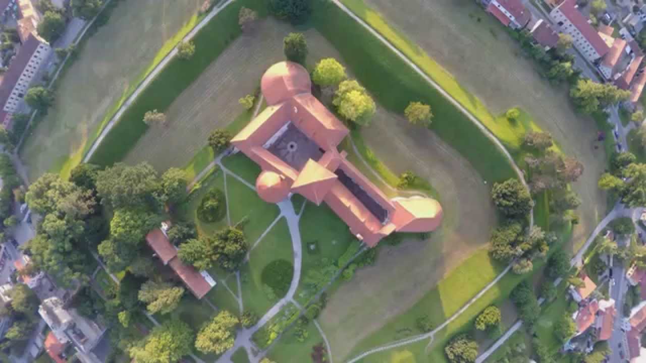 Hrvatska iz zraka - panoramski let iznad Varaždina 4K