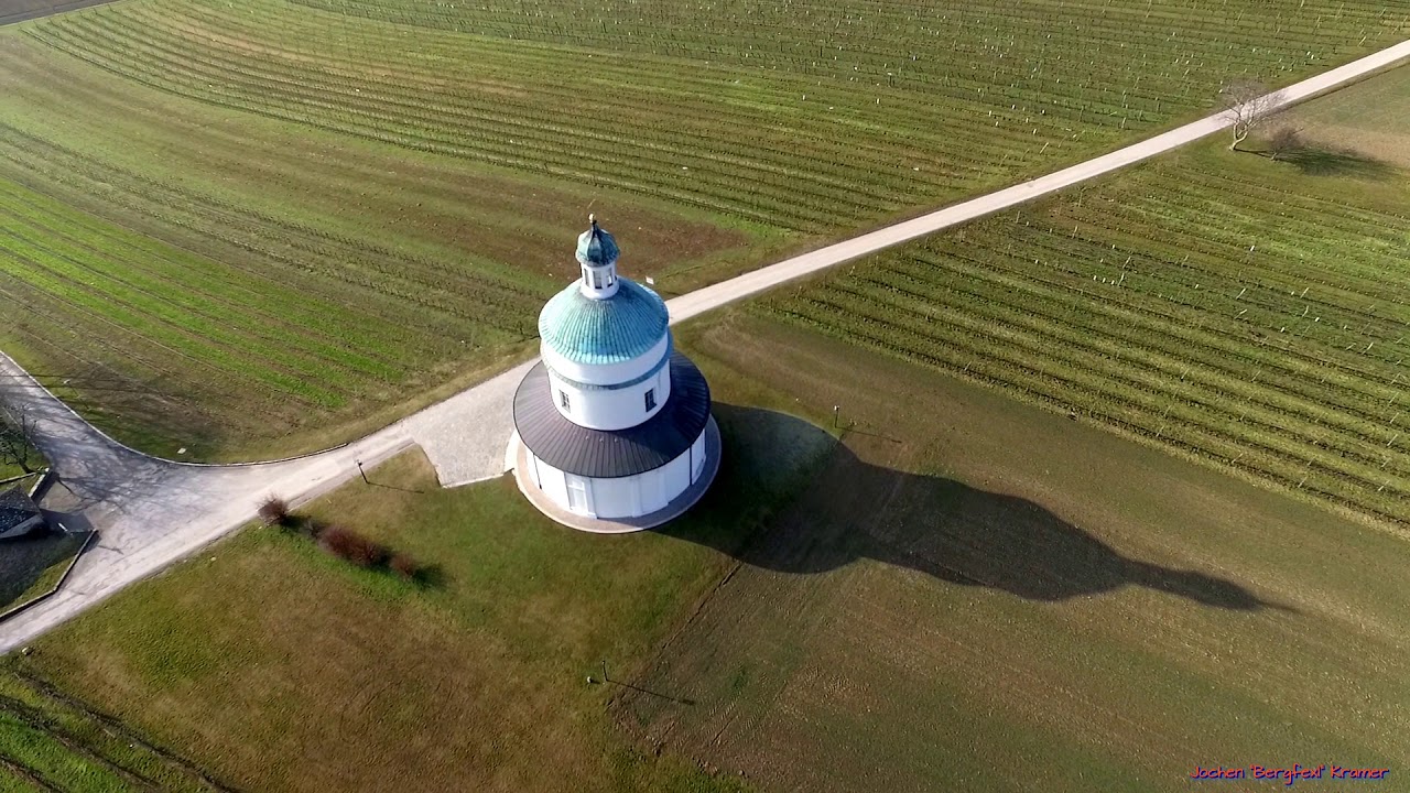 Rochuskapelle aus der Luft - (Mannersdorf an der March)