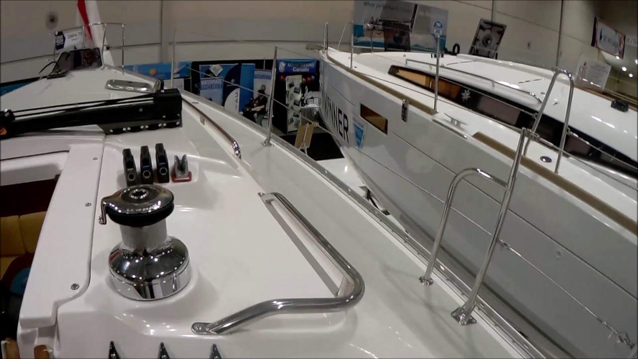 2017 CATALINA 315 SAILBOAT WALK-THROUGH