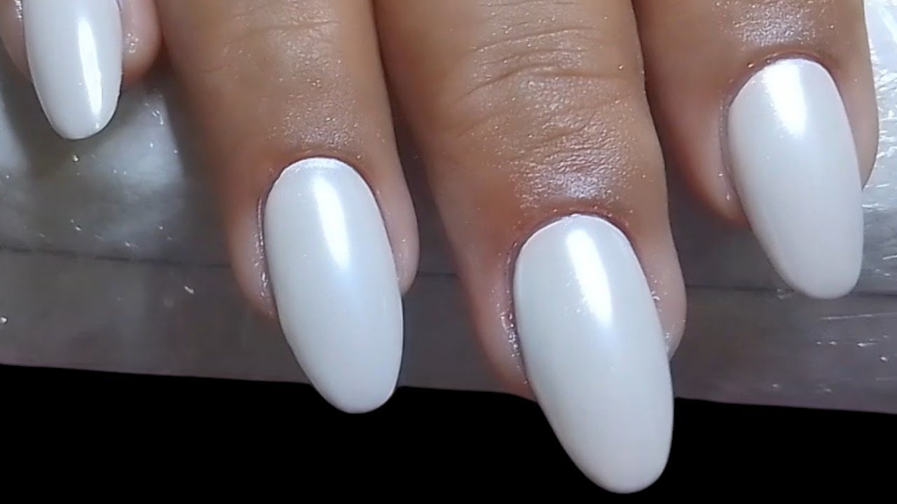 manicura y aplicación de soft gel
