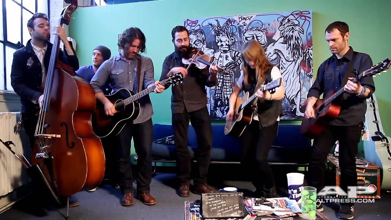 The Revival Tour AP Office performance: Chuck Ragan and Jenny Owen Youngs