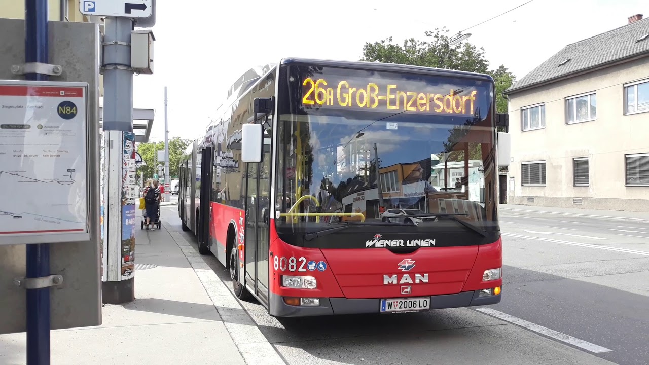 Bus 26A, 77A, 79A, 79B, 82A, 88A, 99A, 99B, 392 Wien