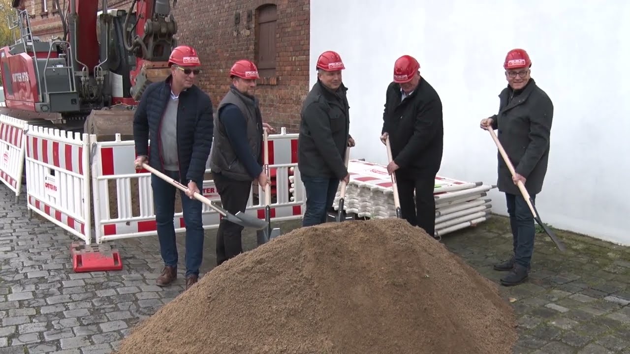 PUNKTum 1. Spatenstich in der Schulstraße Klostermansfeld