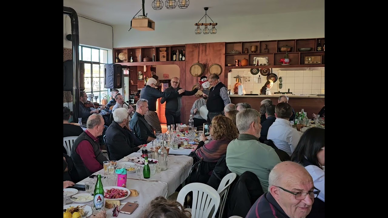 Doi lai dzionji stra fantana Καραβιώτης Φώτης 