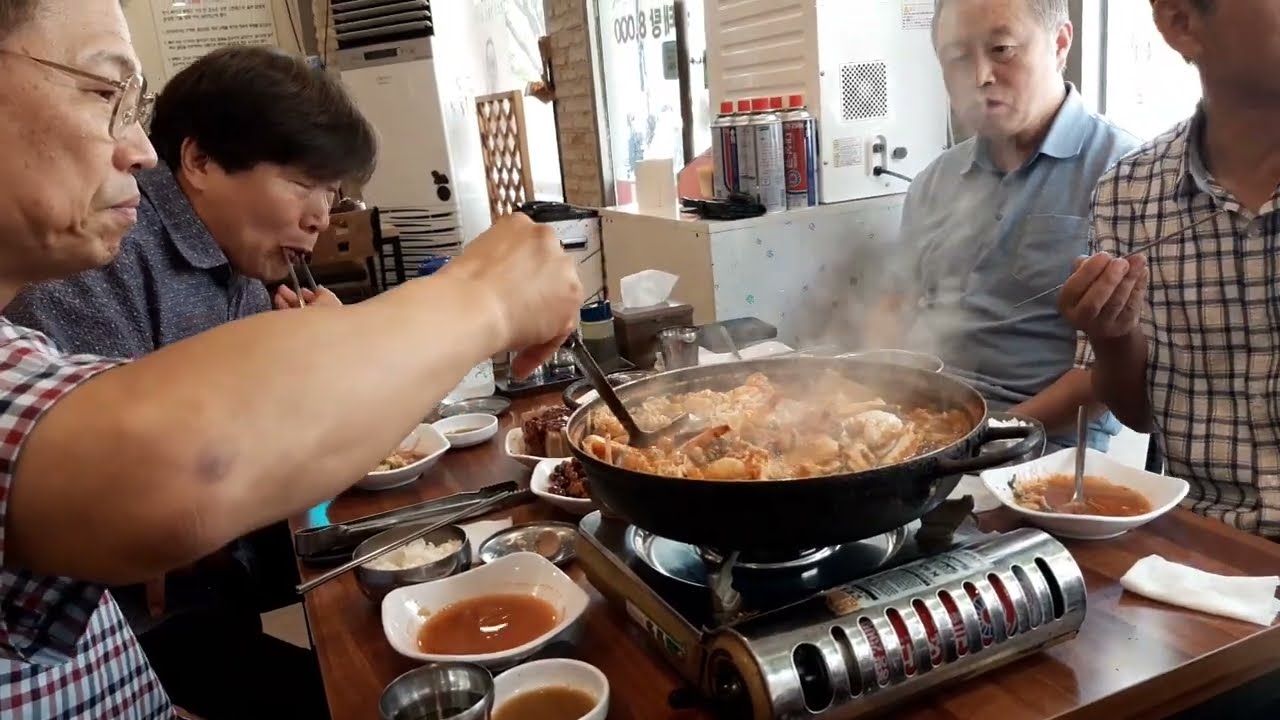 해물전골 먹방,40년 친구들과