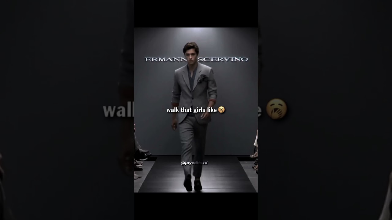 Walk of The Aura Himself 💪