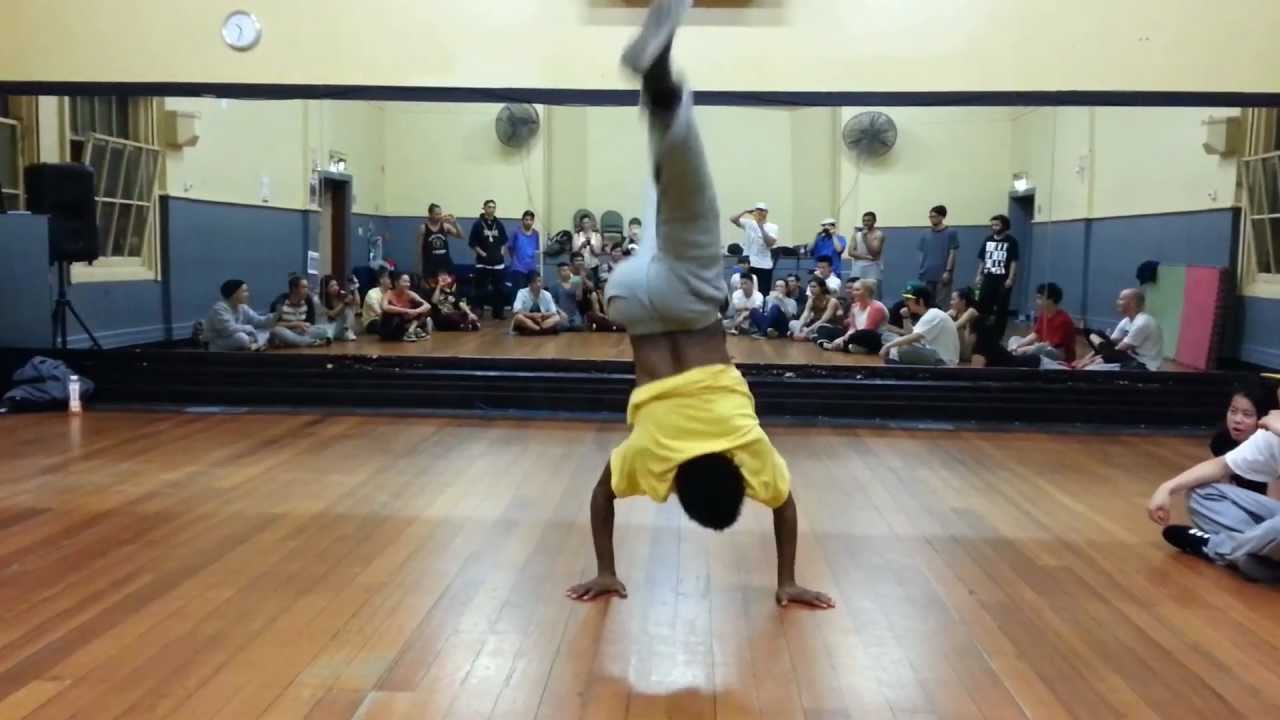 Ejoe House Dance in Melbourne Australia
