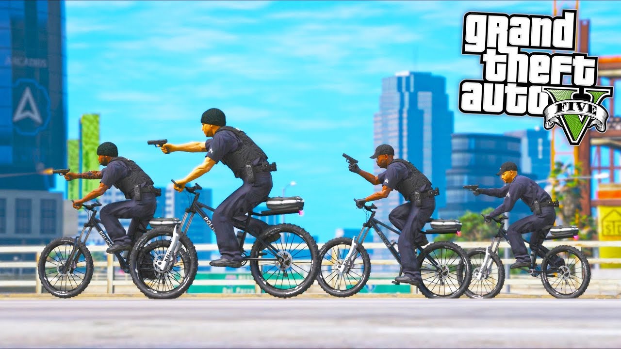I replaced ALL COP CARS with BIKES *FUNNY*!! (GTA 5 Mods - Evade Gameplay)