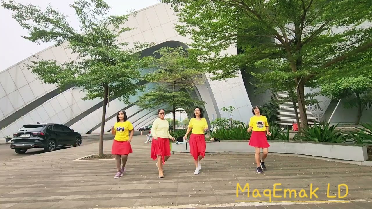 Senorita Bom Bom - Line Dance // Demo By MaqMak LD