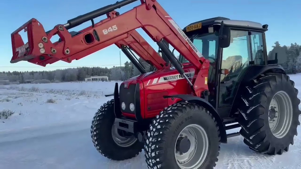 Huutokaupat.com myy. Massey Ferguson 4455 etukuormaajalla, 2009, Vain 4100 h, Ylivieska