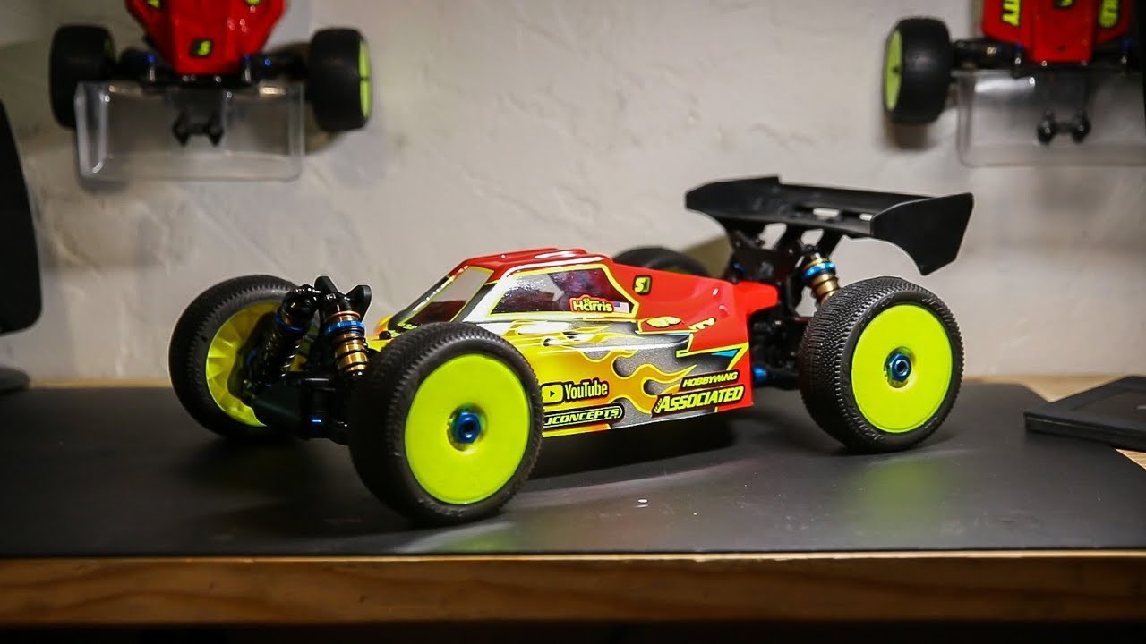 NEW RC CAR || RC8B3.1e First Look