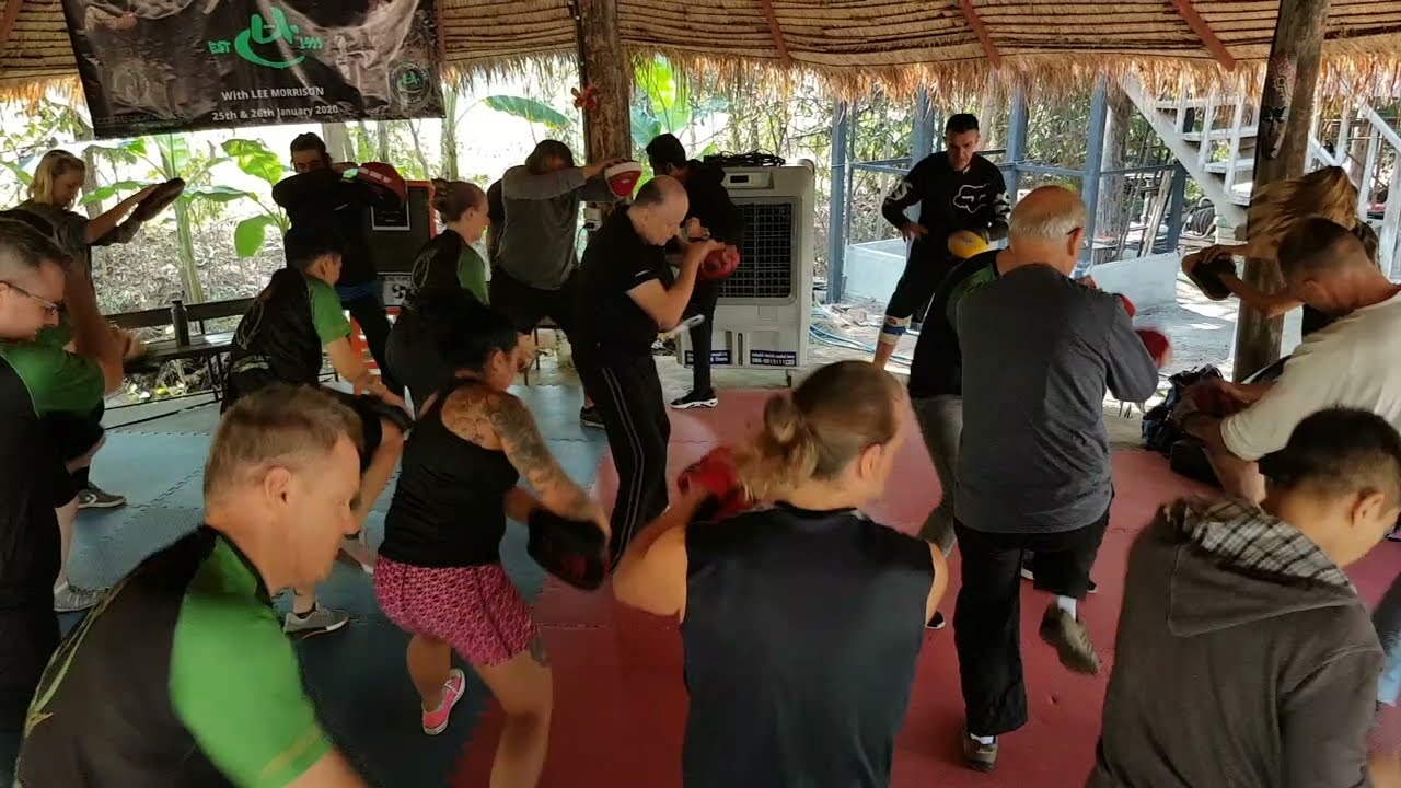 Solo Pad Training with Lee Morrison at UC Thailand