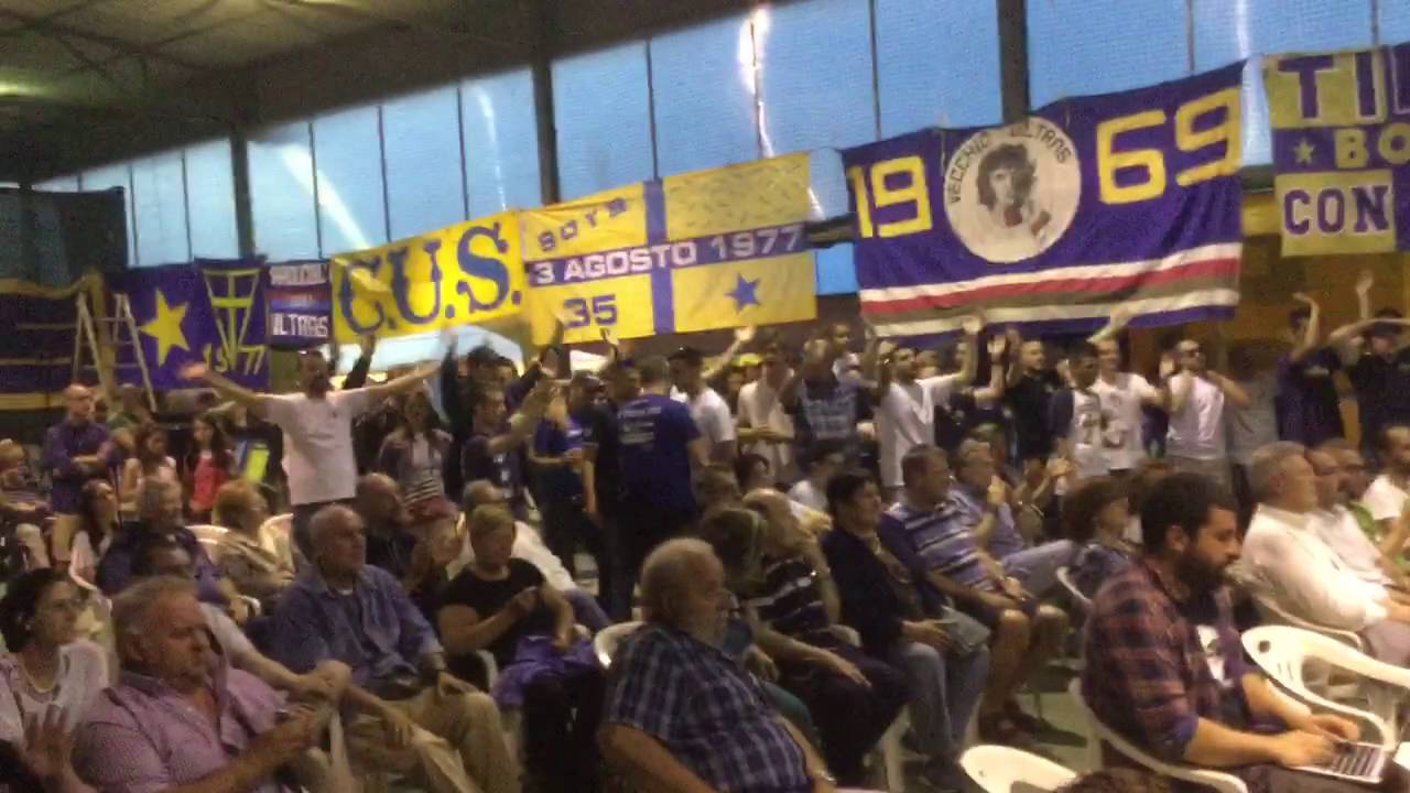 Festa Boys 1977: i coristi del Teatro Regio cantano con i tifosi 'La canzone dei Crusaders'