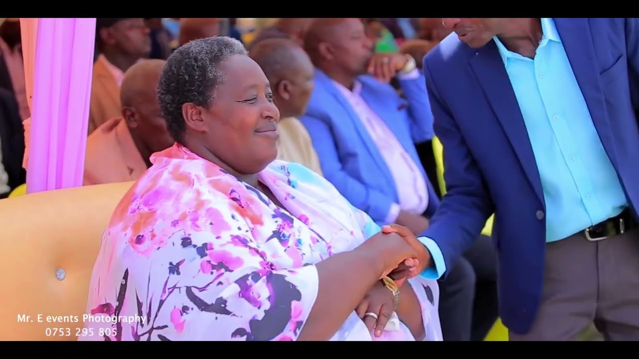 Okuhingira Jennifer #bahima #kuhingira