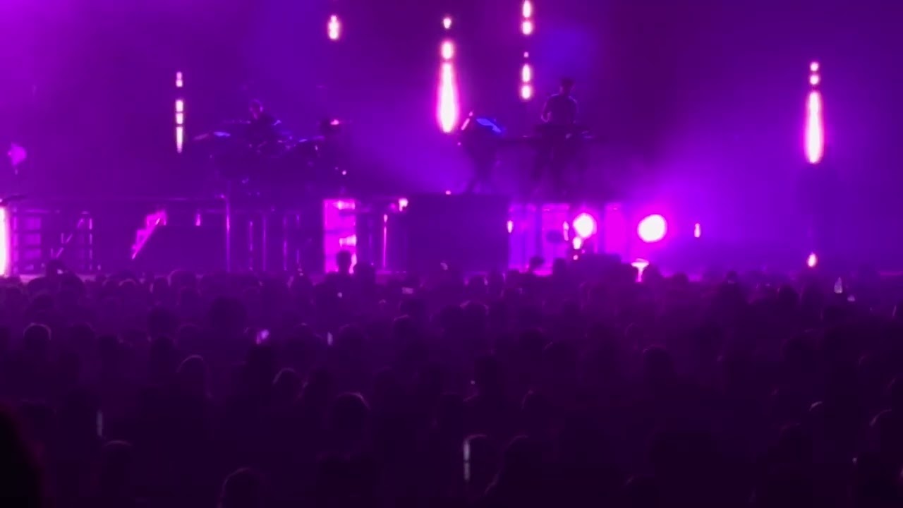 OneRepublic - “Singapore” (Live at Qudos Bank Arena, Sydney 2026)