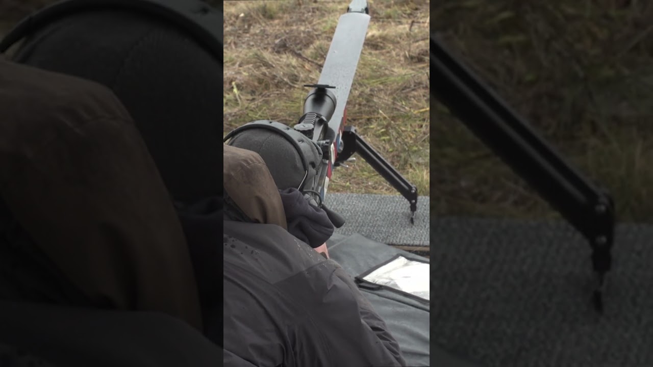 Une cible &agrave; 3000 m&egrave;tres pour ce sniper