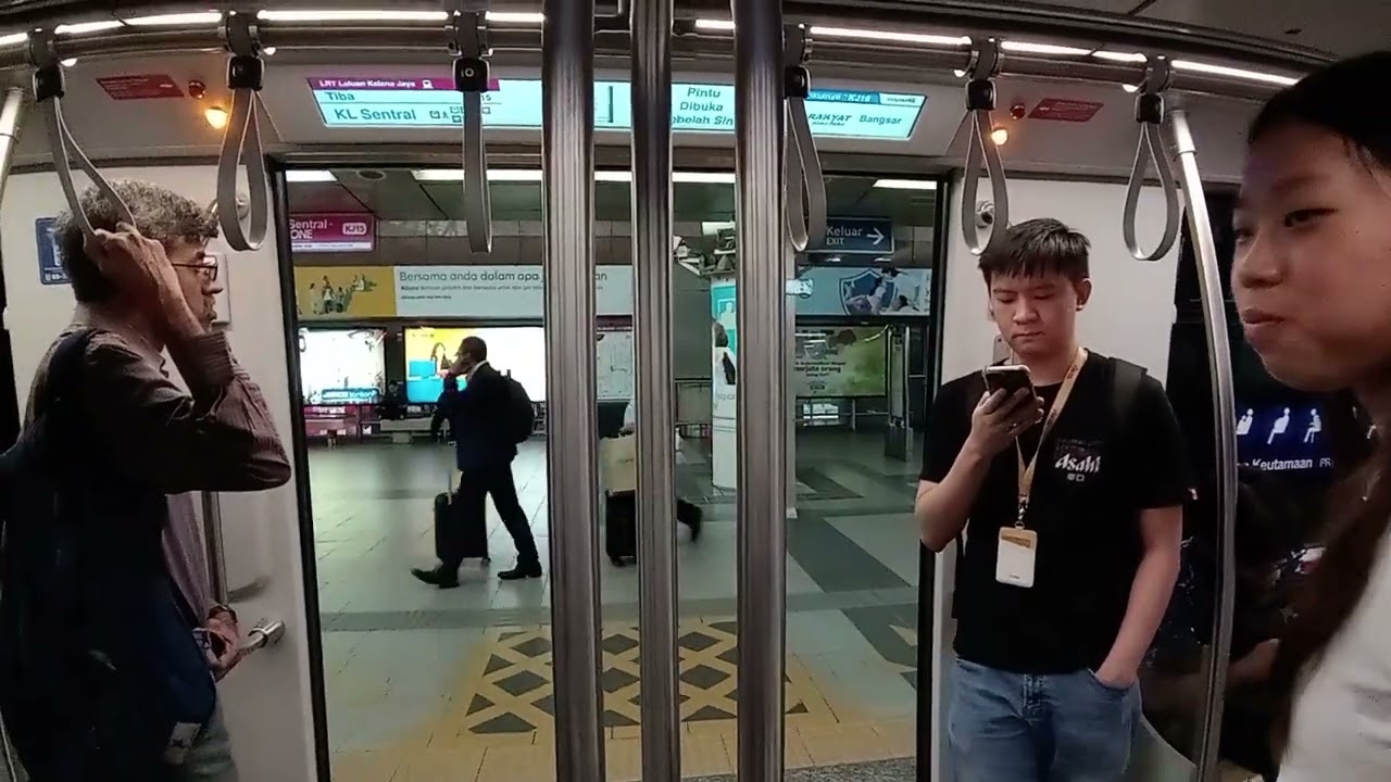 LRT Kelana Jaya Line KLAV27 Set 33 from Masjid Jamek to Universiti