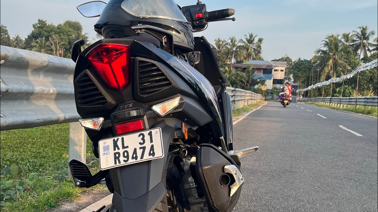 LOOK കണ്ട് എടുക്കാൻ നിൽക്കണ്ട പണി മേടിക്കും 😑 TVS NTORQ 125 Super Squad Edition | Ntorq User Review