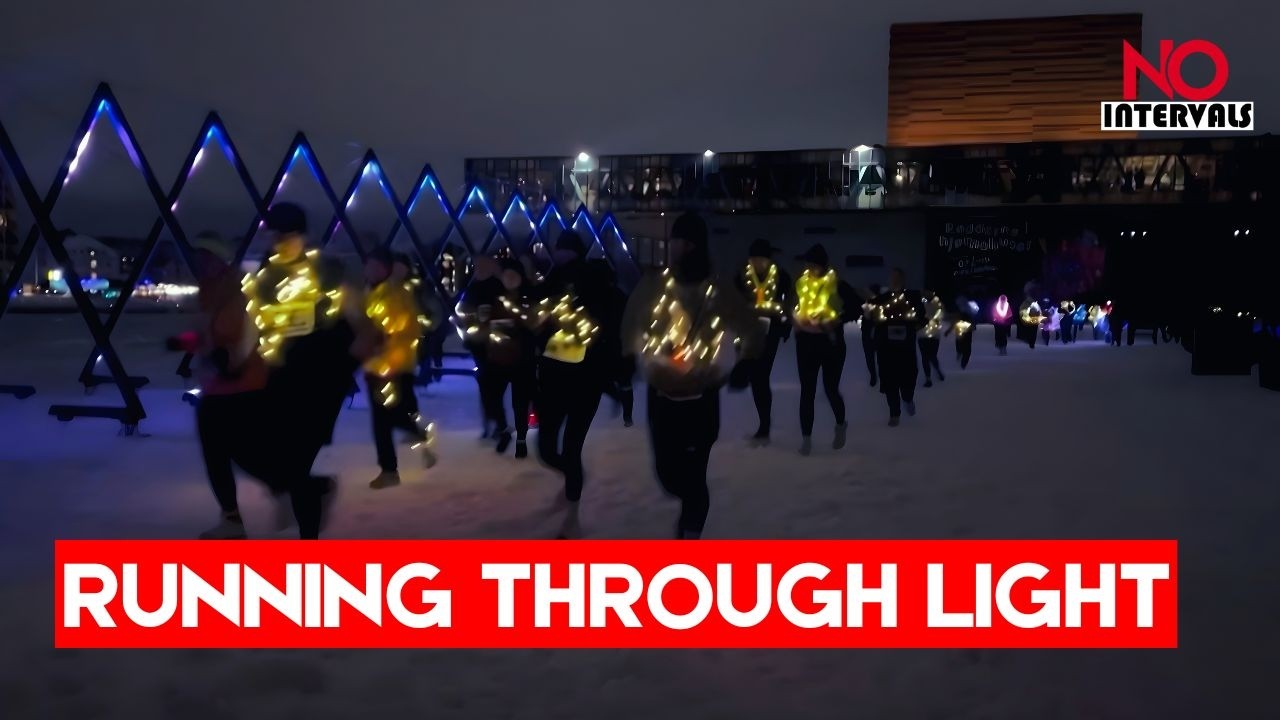 Runners Light Up Copenhagen Light Festival | Entertainment News | No Intervals