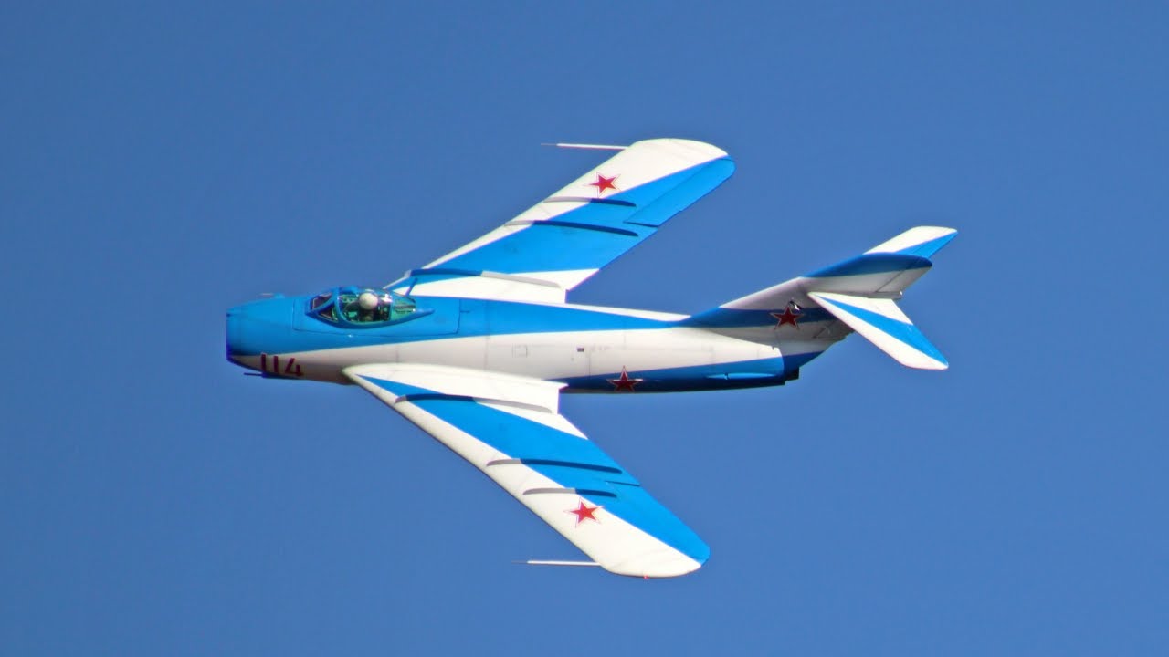Jlink125's Refinished Avios MiG-17 Fresco 90mm EDF Flight at MRCF