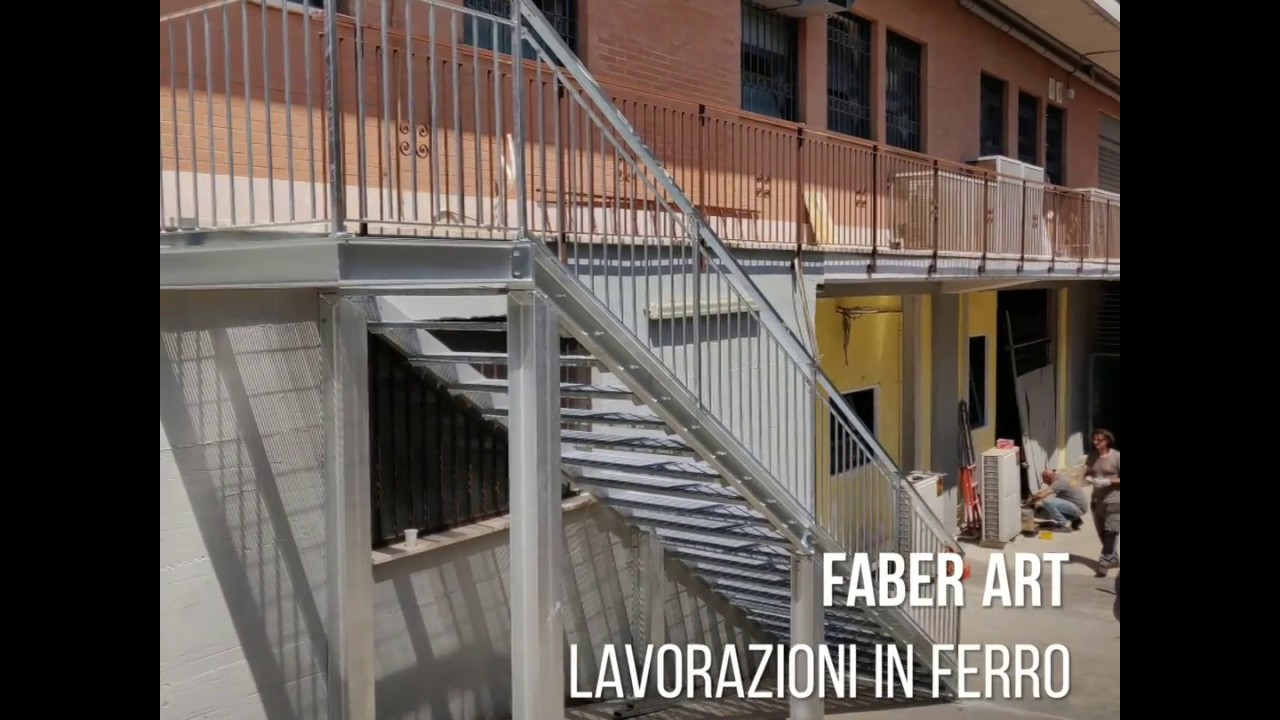 Scala in acciaio zincato