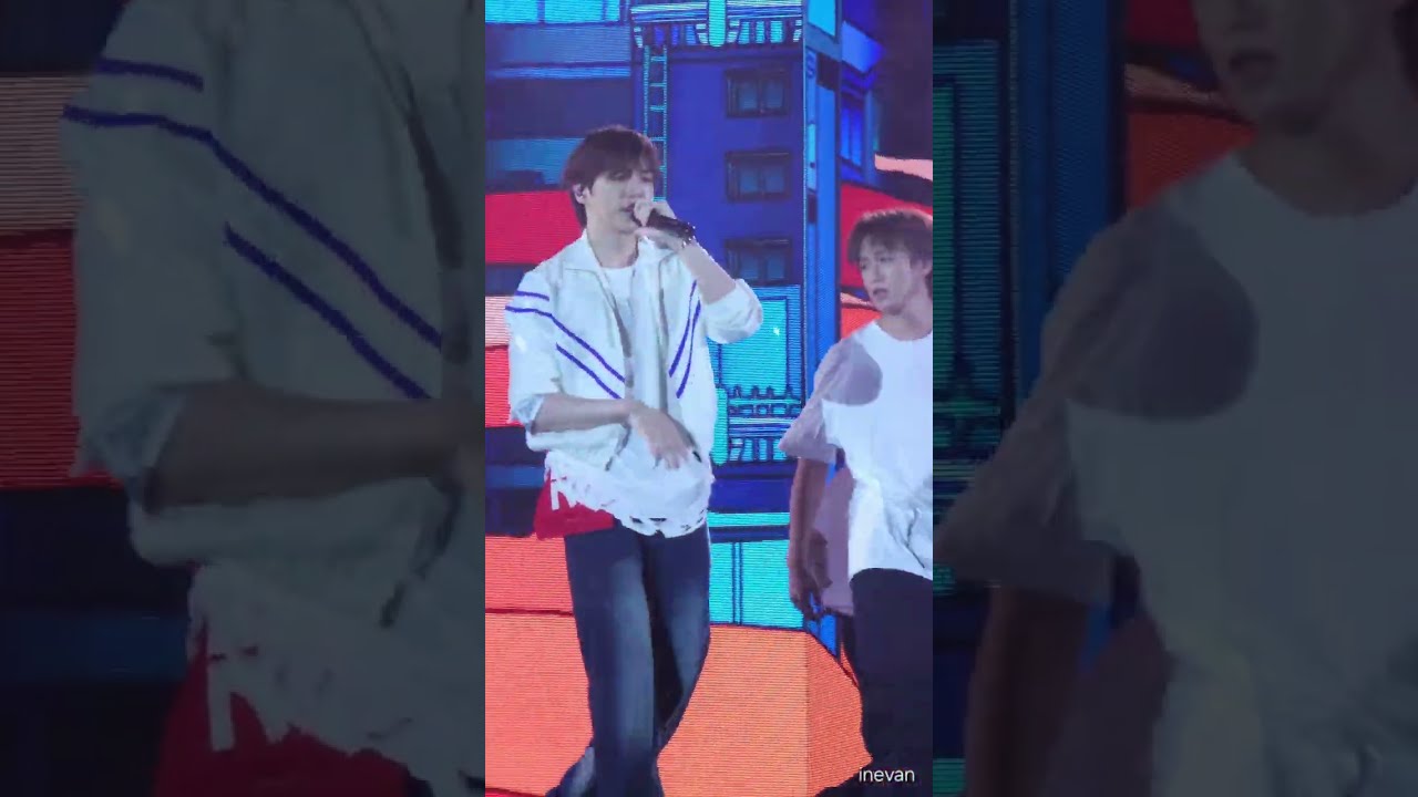 [4K] 251122 KANG DANIEL 강다니엘 Ready to ride GS25 in Vietnam