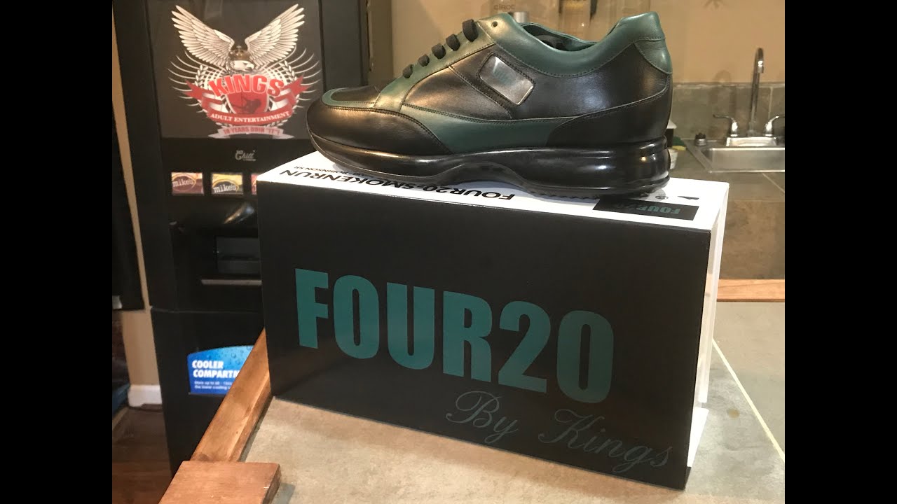 The unboxing video for the New FOUR20 By Kings The SmokeNRun’s