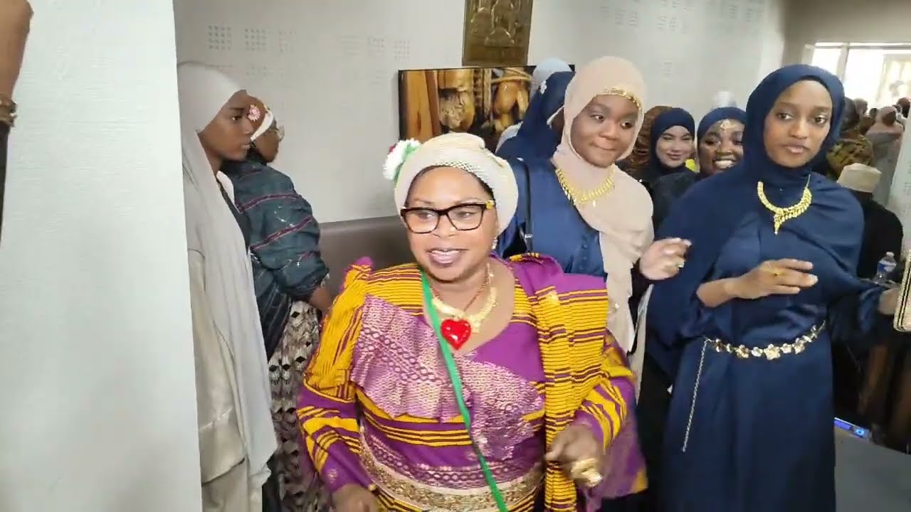 MINI OUKOUMBI  RAIFA HAMIDOU & FAYAD DJAMAL MOIDJA PARIS  2025
