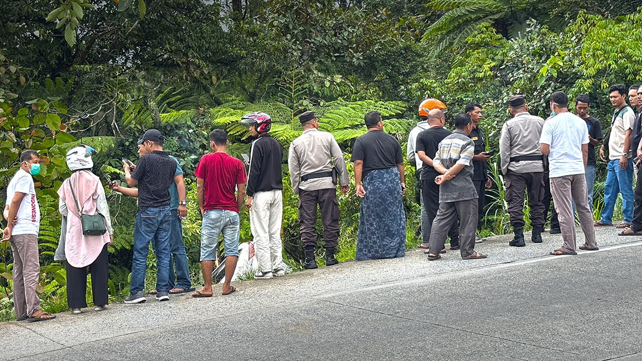 INNALILLAHI !!! KABAR DUKA HARI INI, Sitinjau Lauik Kembali Makan Korban Truk Di Area Paling Angker