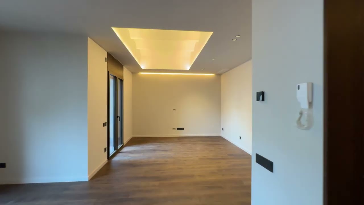 PISO EN VENTA EN TURÓ PARK (BHHS-BCN-0739)