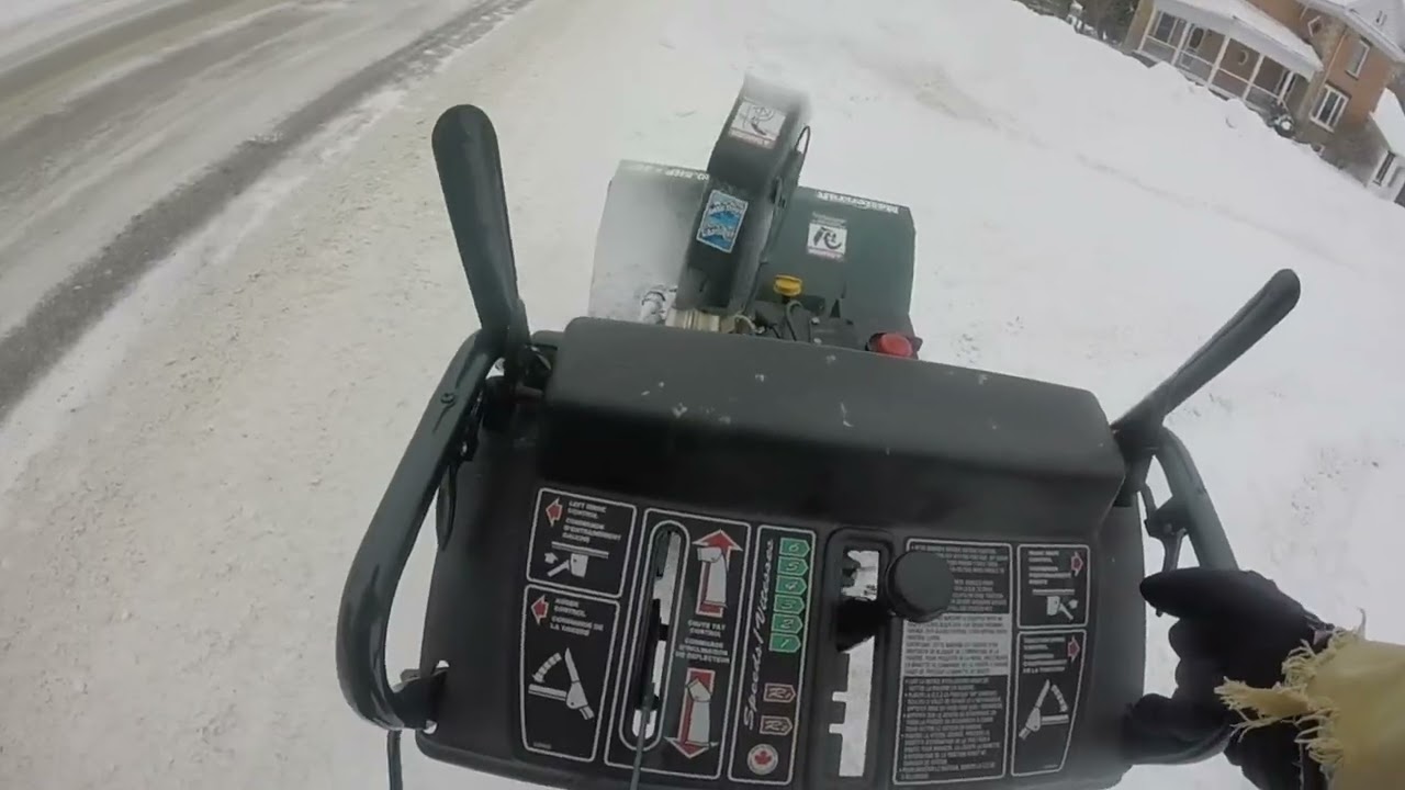 Jan - 28 - 2026 | Snow Blowing a Large Canadian Driveway ❄️ | Satisfying Snow Removal