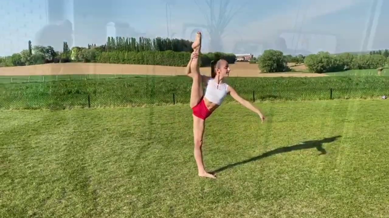 Dag van de Dans (vanuit ons kot) met Ballerino Dansstudio's