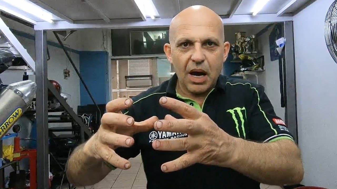 Βαράνε μπιέλα τα Innova ??