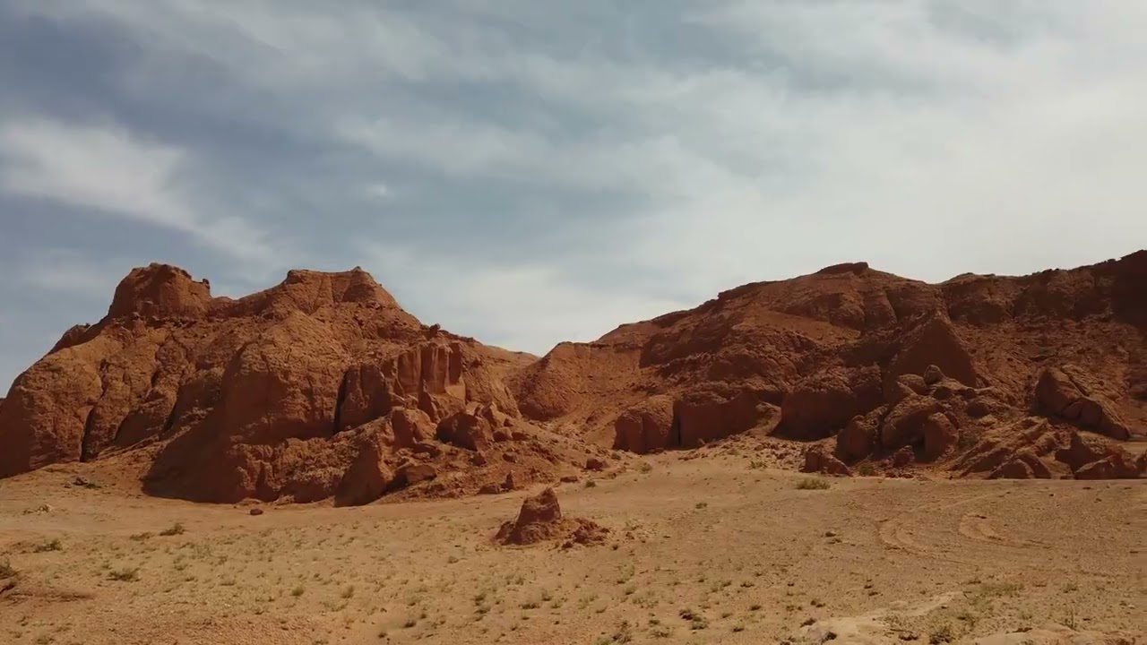 Dragon's journey to the desert  - Silk Road sounds