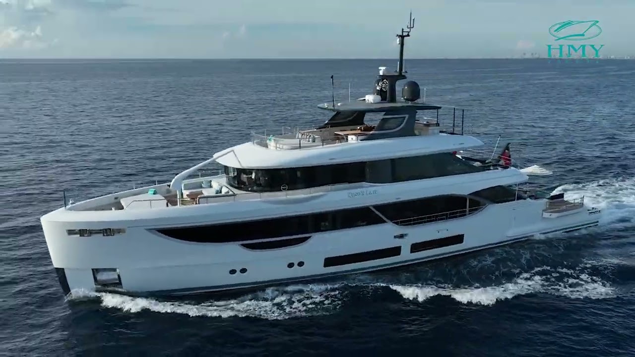 2023 Benetti 34M Oasis - For Sale with HMY Yachts
