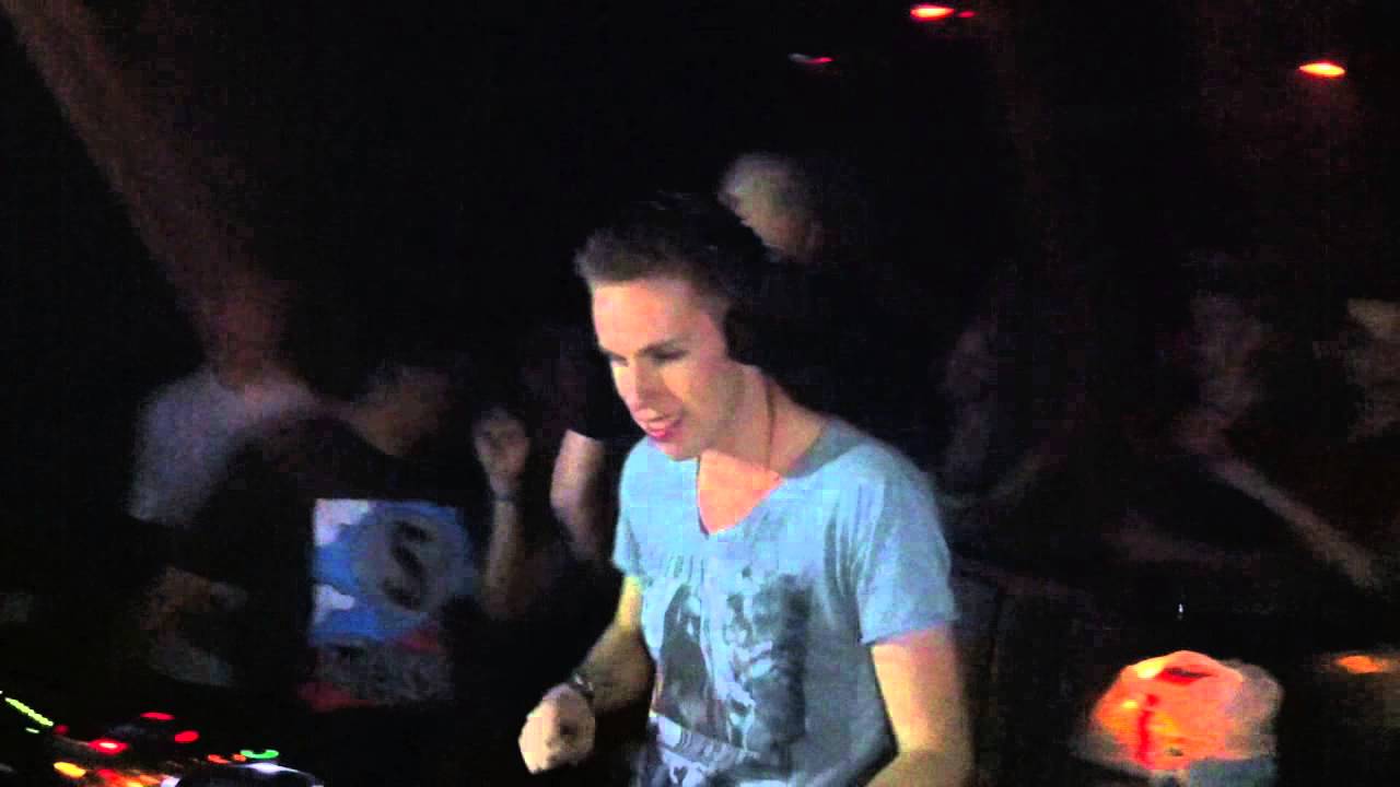 NIcky Romero - I Could Be the One (Live in Zouk Club KL)