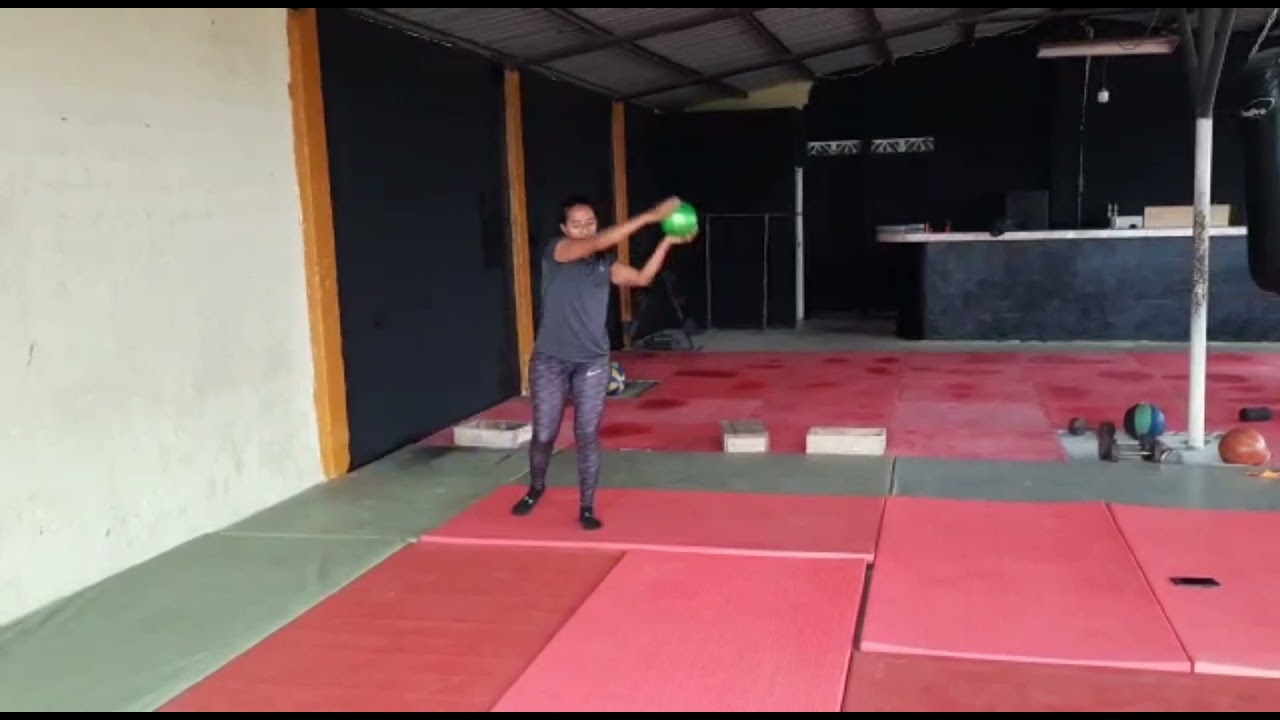 Gimnasia Rítmica: Coreografía de la pelota