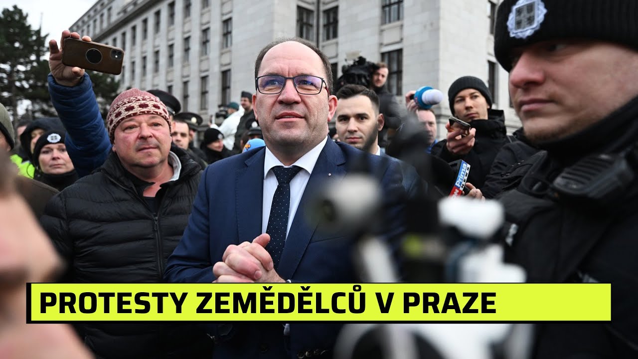 Zemědělci vypískali Výborného. Protest organizují podporovatelé Kremlu, reagoval Fiala