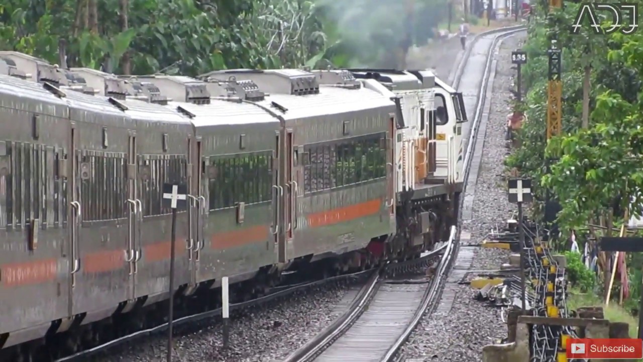 Naik Turun Di Tanjakan Extreme - Persilangan Kereta Api Stasiun Nagreg
