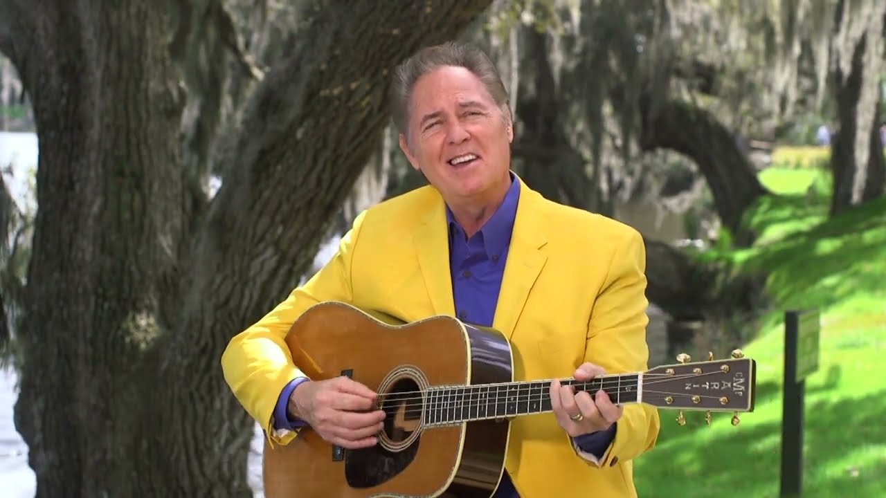 Beautiful Gospel Music from Magnolia Plantation and Gardens in Charleston, SC with Carroll & Donna