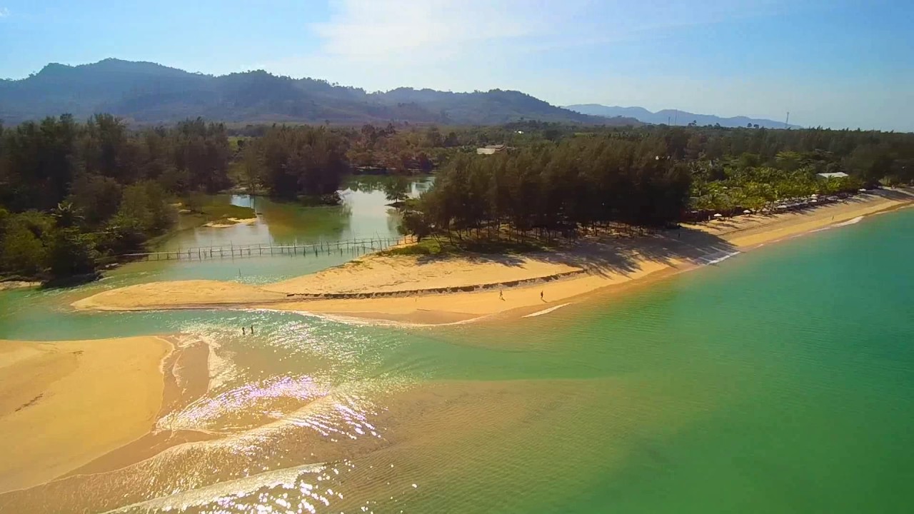 Pak Weeb Beach Khao Lak