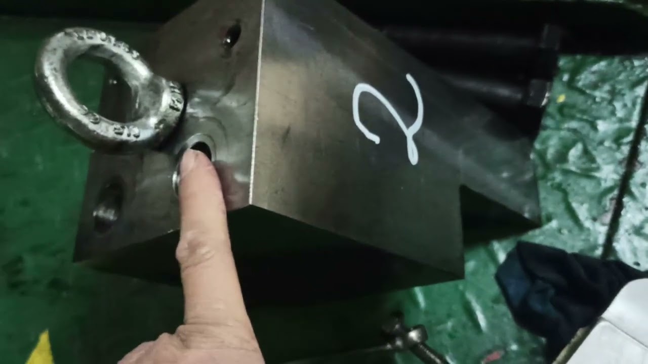 How to carried out Inspection Main Engine Thrust Bearing