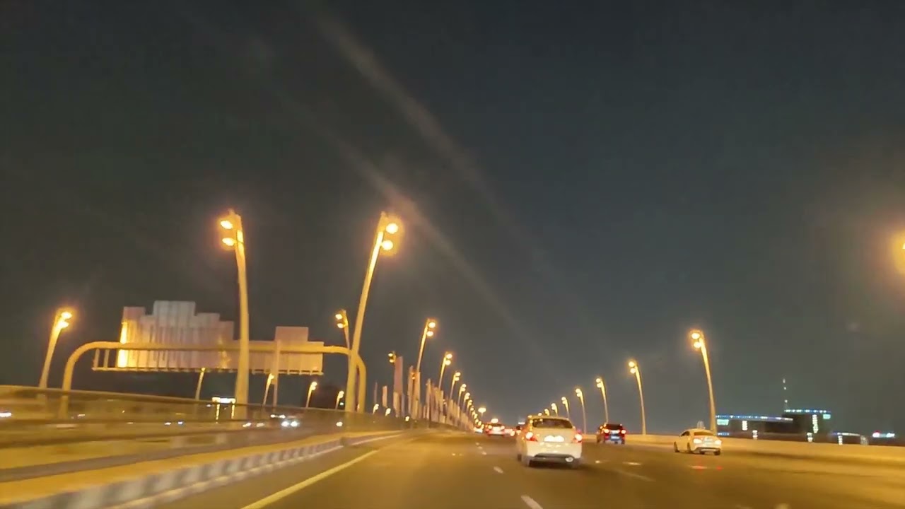 Sarjah to Dubai Mall - Night Drive